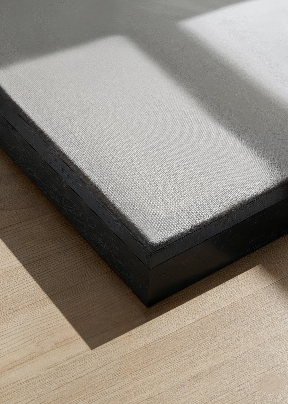 Cornice americana nera